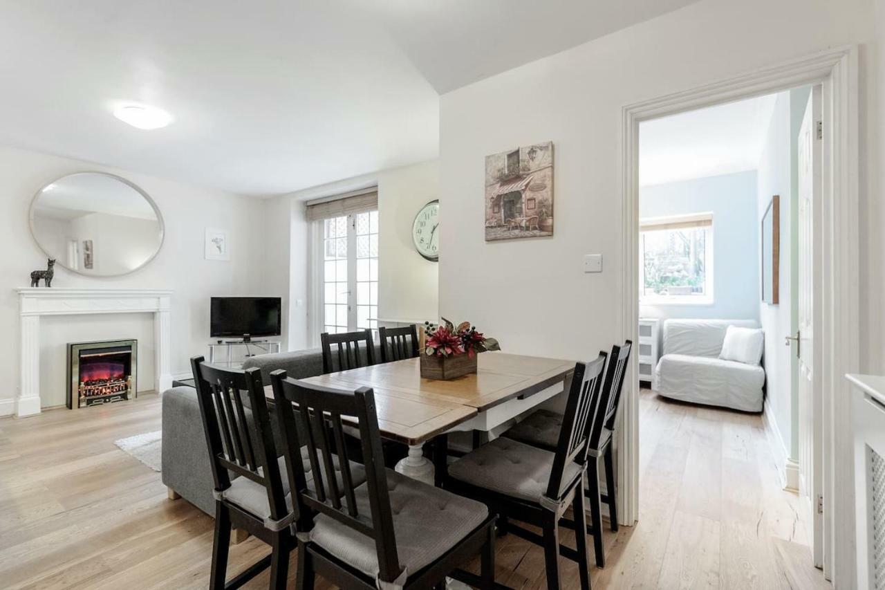 3 Bedroom Garden Flat - Central Location Appartement *